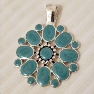 Premier Designs 2-sided pendant.